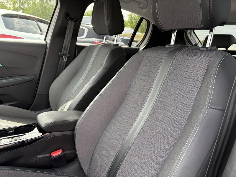 Image de la voiture Peugeot e-208