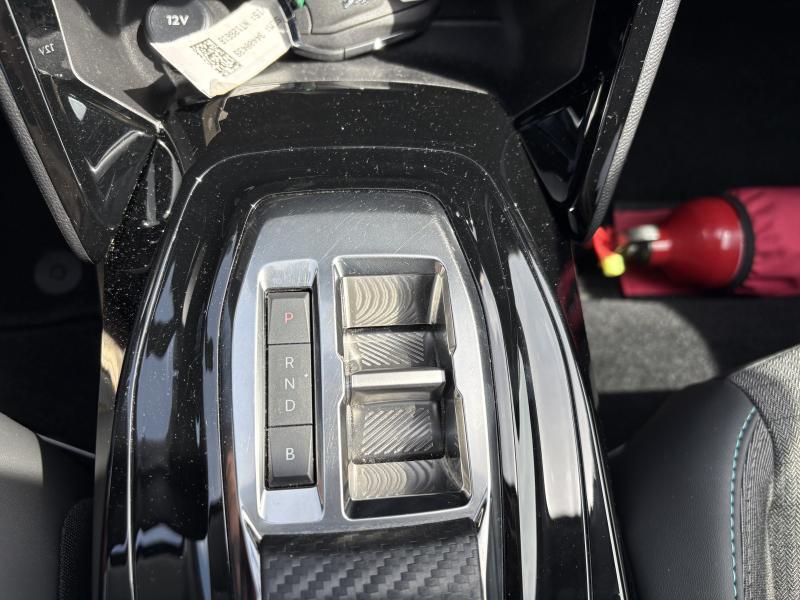 Image de la voiture Peugeot e-208