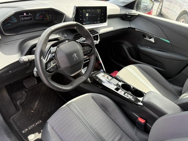 Image de la voiture Peugeot e-208