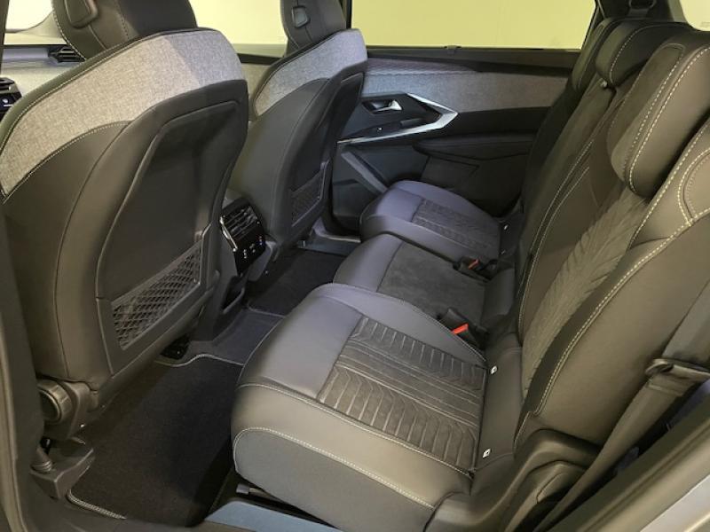 Image de la voiture Peugeot 5008