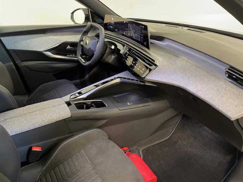 Image de la voiture Peugeot 5008