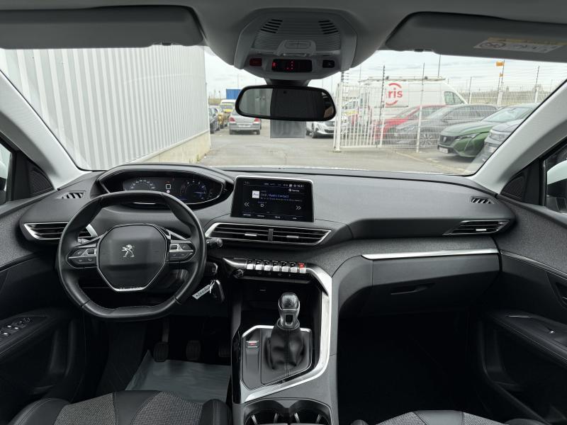 Image de la voiture Peugeot 3008