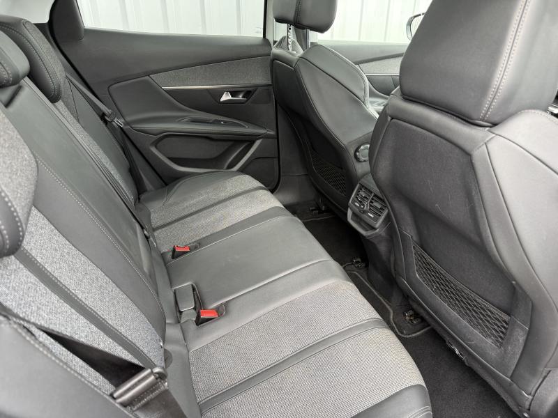 Image de la voiture Peugeot 3008