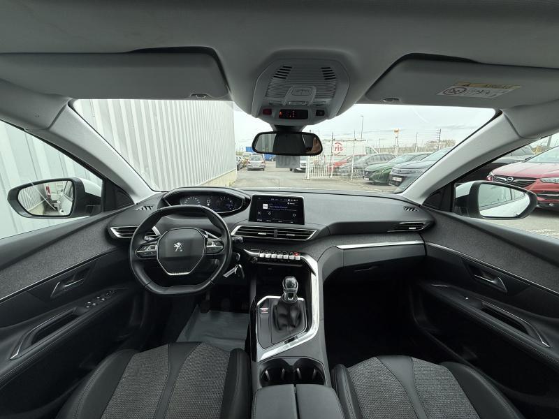 Image de la voiture Peugeot 3008