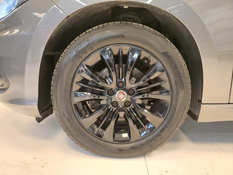 Image de la voiture Fiat Tipo