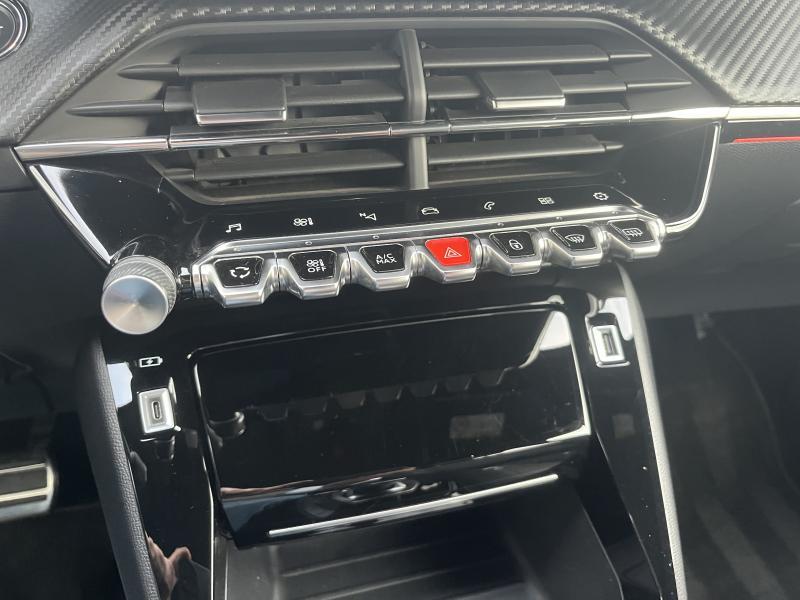 Image de la voiture Peugeot 2008