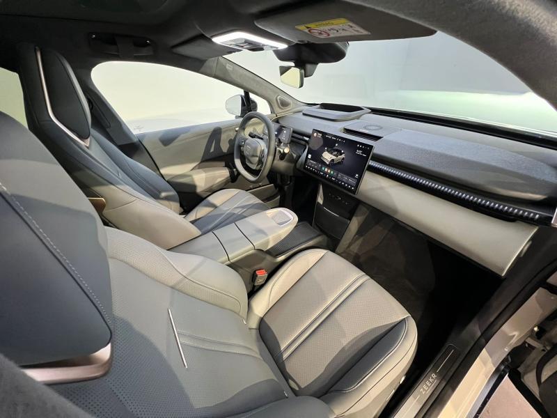 Image de la voiture Zeekr X