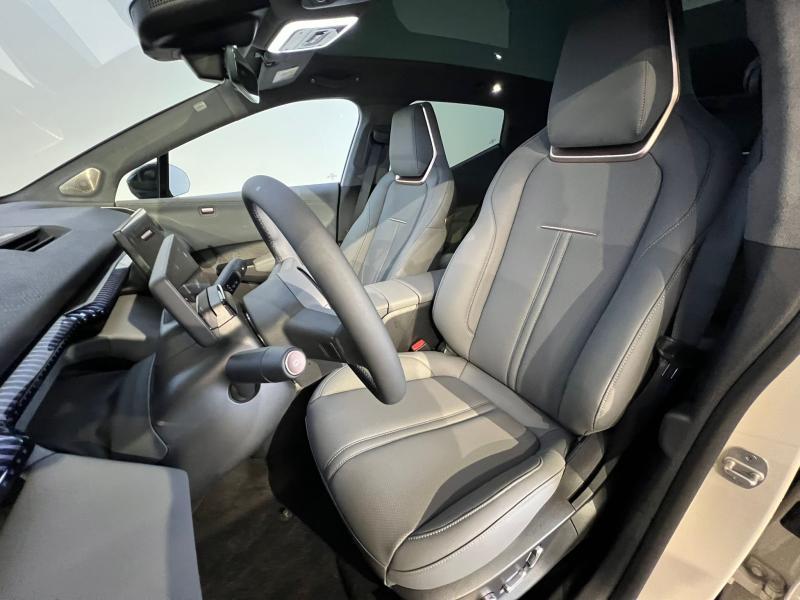 Image de la voiture Zeekr X