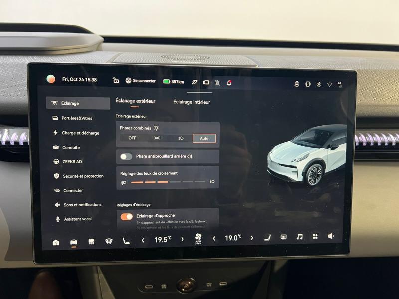 Image de la voiture Zeekr X