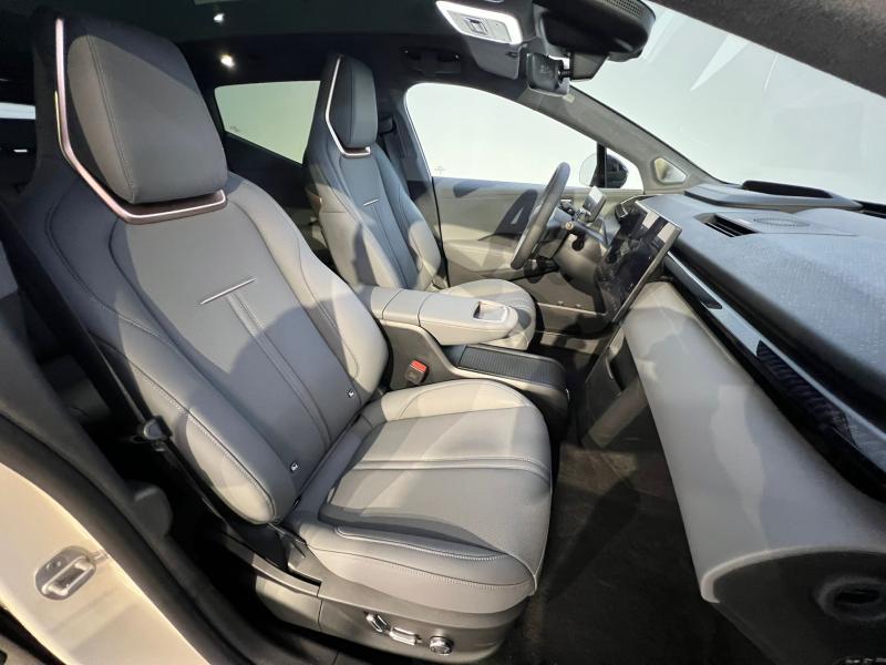 Image de la voiture Zeekr X