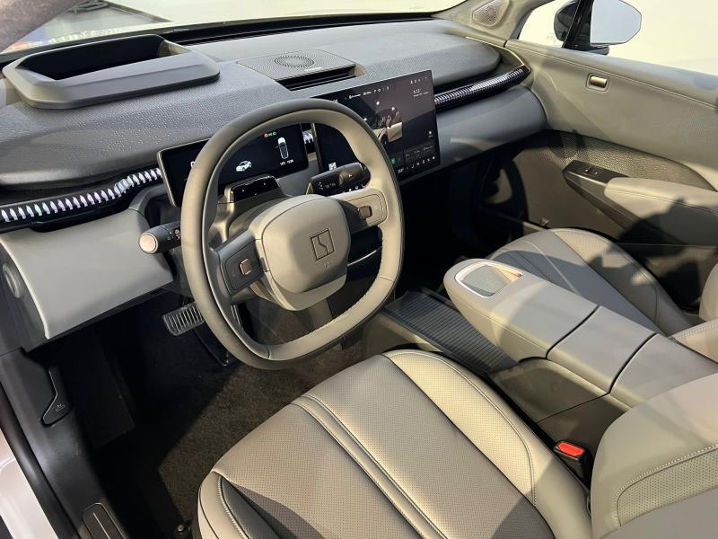 Image de la voiture Zeekr X