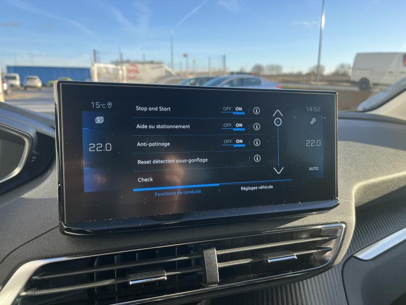 Image de la voiture Peugeot 5008