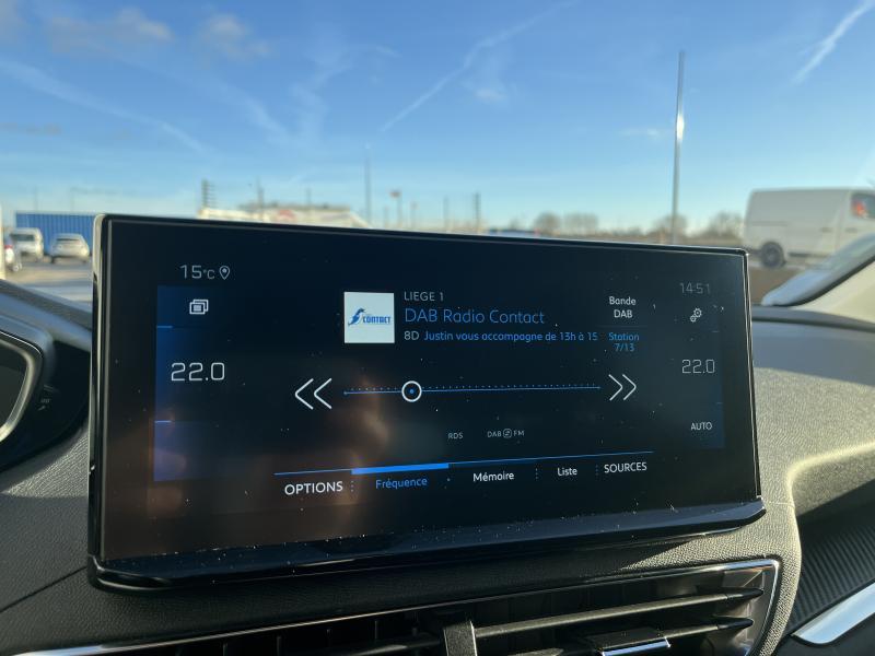 Image de la voiture Peugeot 5008