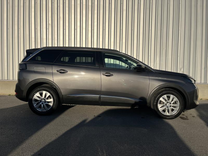 Image de la voiture Peugeot 5008