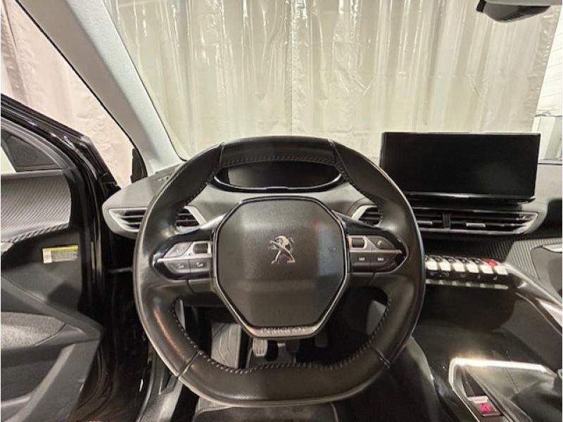 Image de la voiture Peugeot 5008