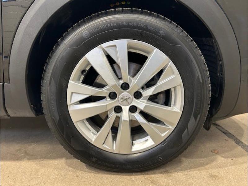 Image de la voiture Peugeot 5008