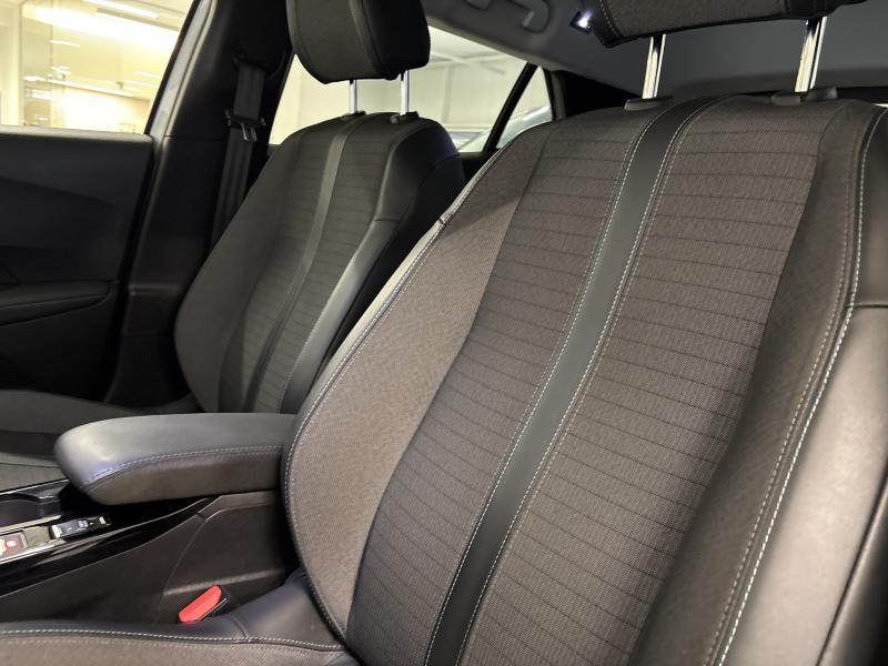 Image de la voiture Peugeot 2008