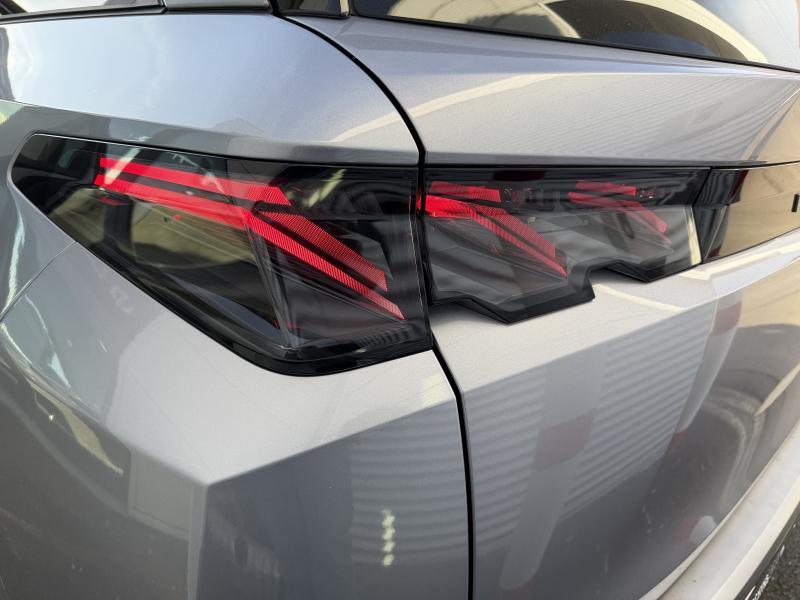 Image de la voiture Peugeot 5008