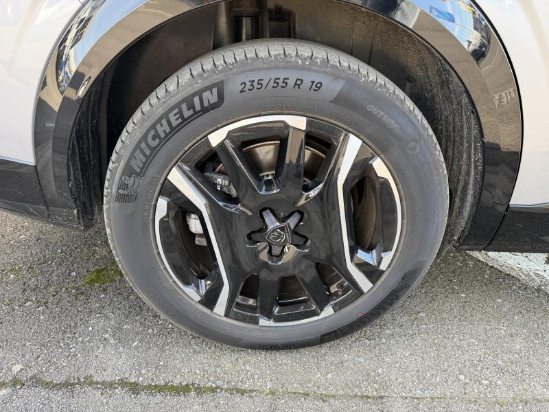 Image de la voiture Peugeot 5008