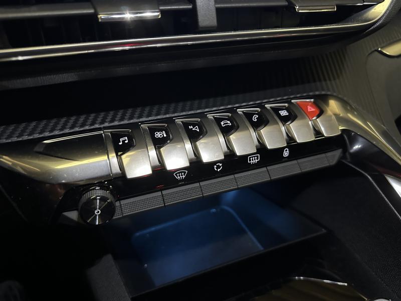 Image de la voiture Peugeot 3008