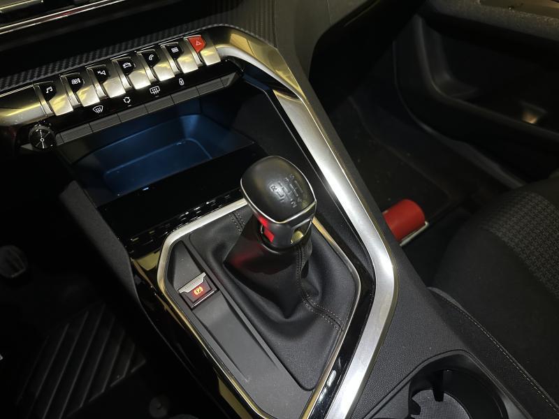 Image de la voiture Peugeot 3008