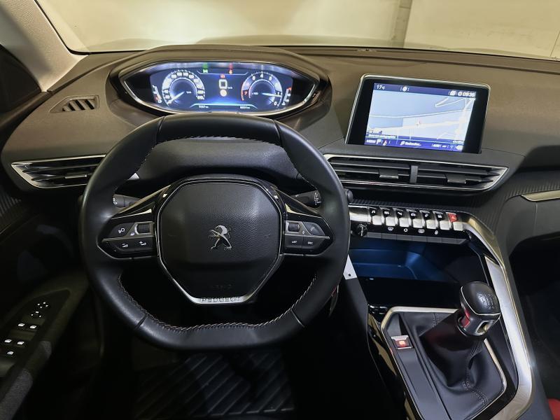 Image de la voiture Peugeot 3008