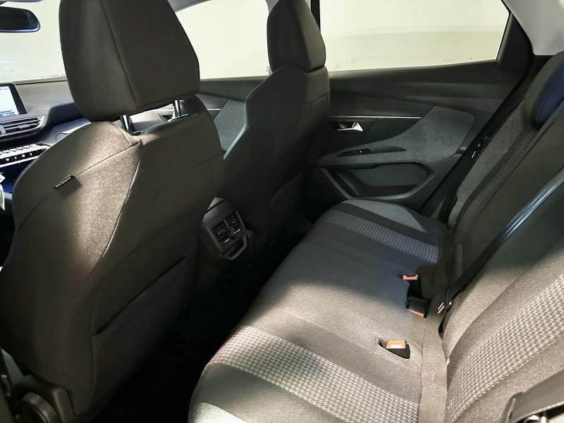 Image de la voiture Peugeot 3008