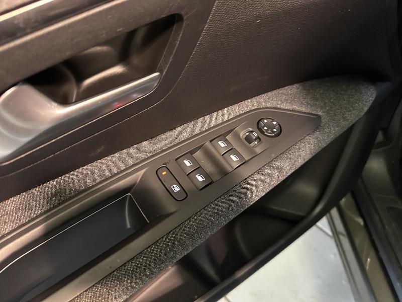 Image de la voiture Peugeot 3008