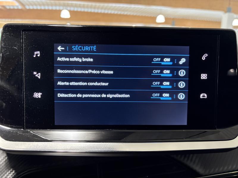 Image de la voiture Peugeot 2008