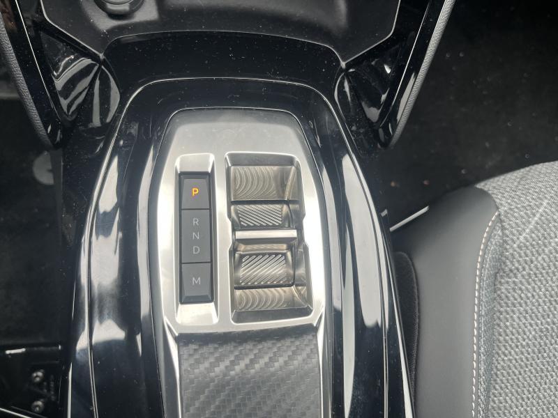 Image de la voiture Peugeot 2008