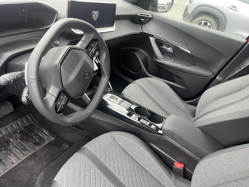 Image de la voiture Peugeot 2008