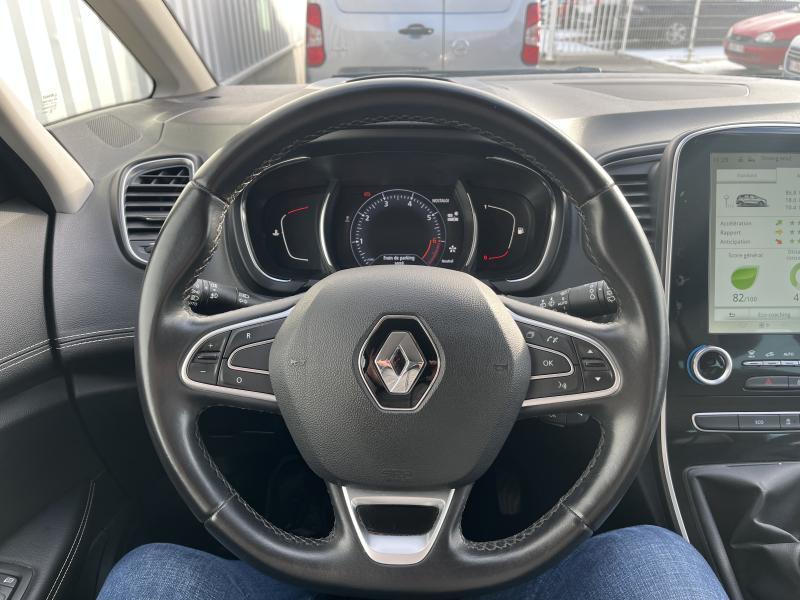 Image de la voiture Renault Scenic