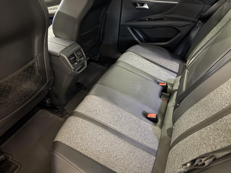 Image de la voiture Peugeot 3008