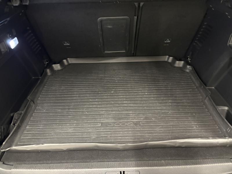 Image de la voiture Peugeot 3008