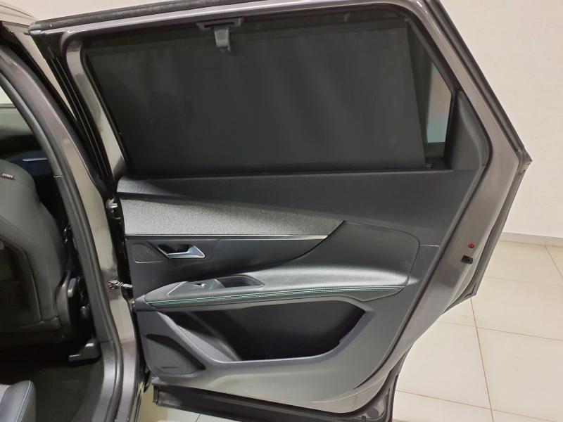 Image de la voiture Peugeot 5008