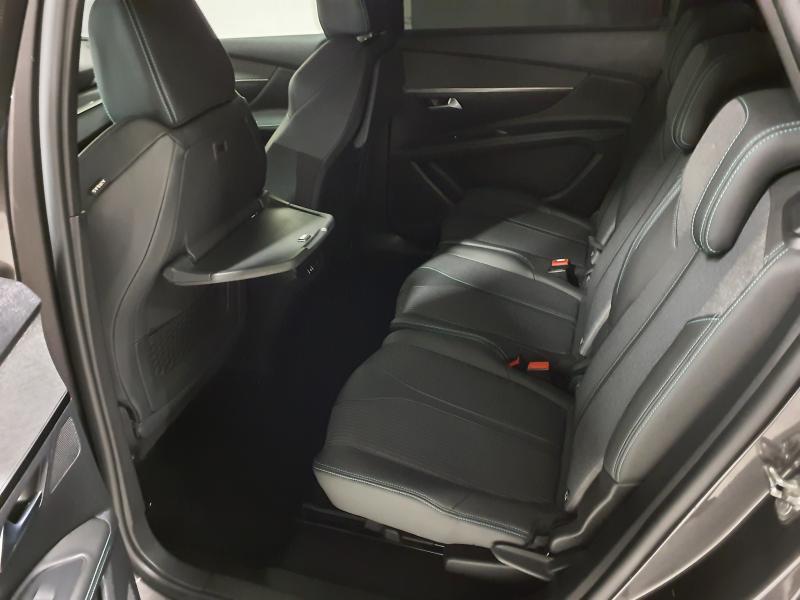 Image de la voiture Peugeot 5008