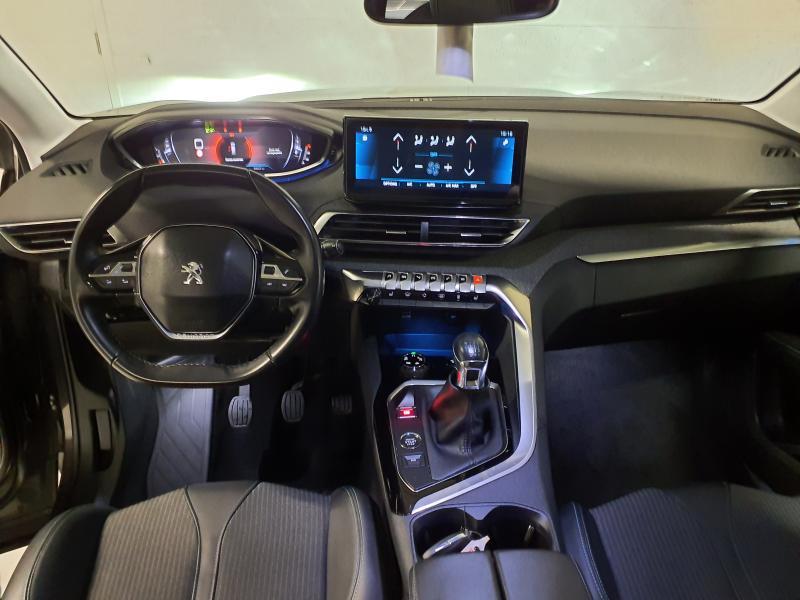 Image de la voiture Peugeot 5008