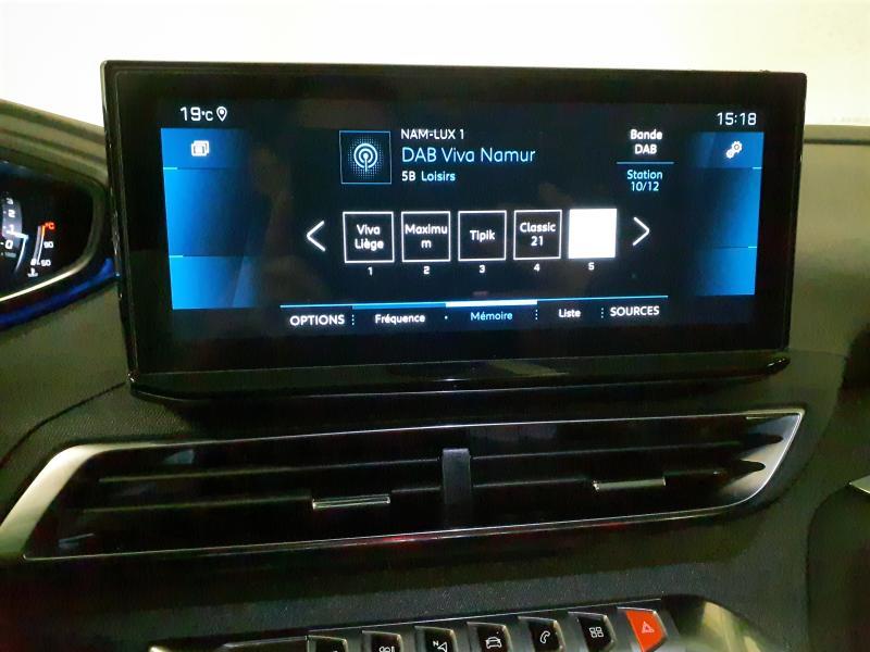 Image de la voiture Peugeot 5008