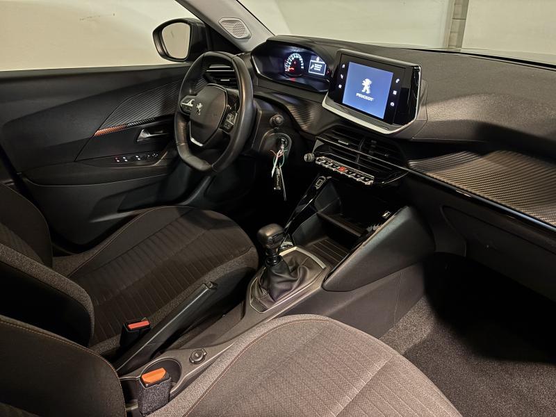 Image de la voiture Peugeot 2008