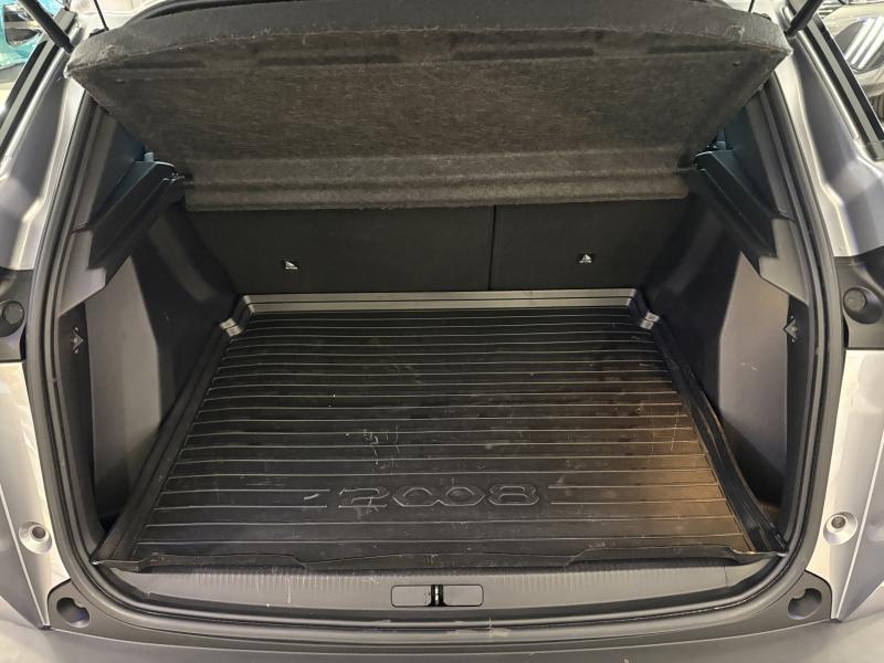 Image de la voiture Peugeot 2008