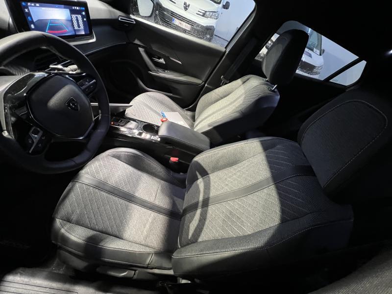 Image de la voiture Peugeot 2008