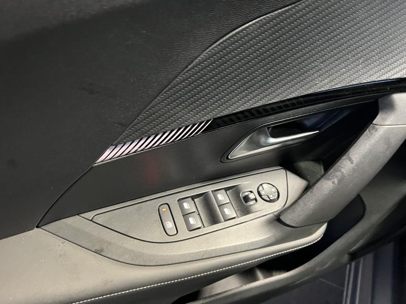 Image de la voiture Peugeot 2008