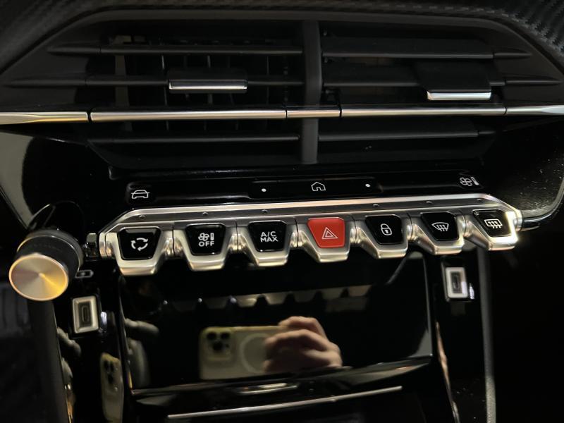 Image de la voiture Peugeot 2008