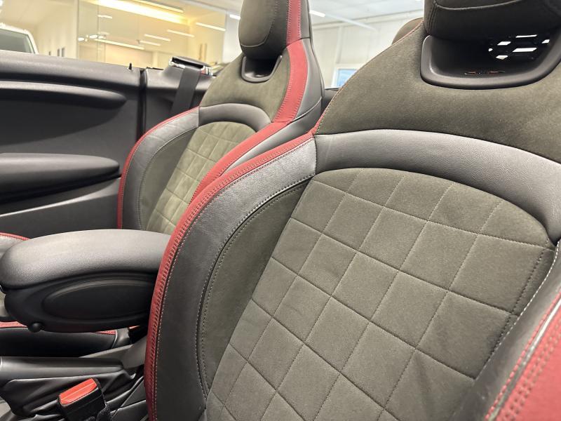 Image de la voiture MINI Cooper D Cabrio