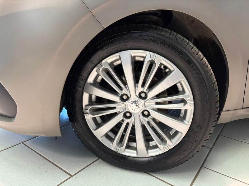 Image de la voiture Peugeot 208