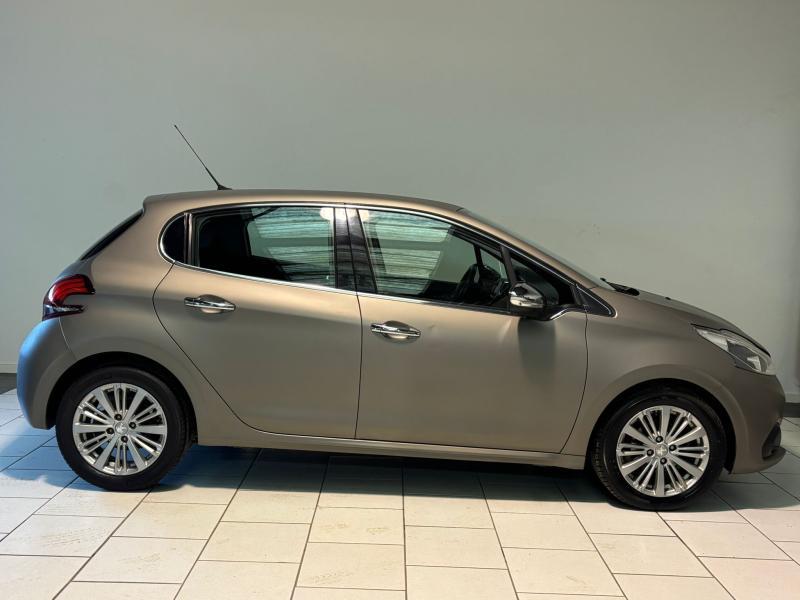 Image de la voiture Peugeot 208