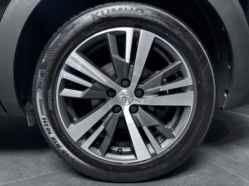 Image de la voiture Peugeot 5008