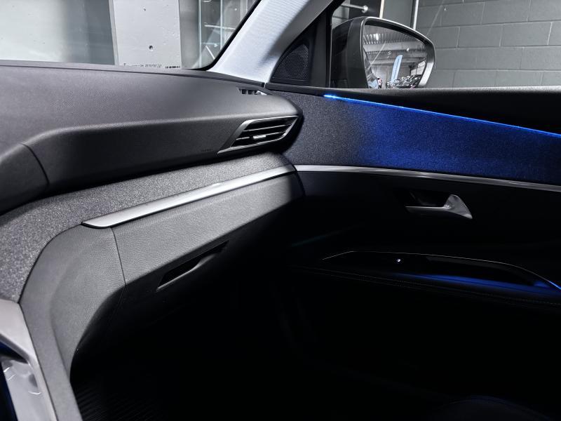 Image de la voiture Peugeot 5008
