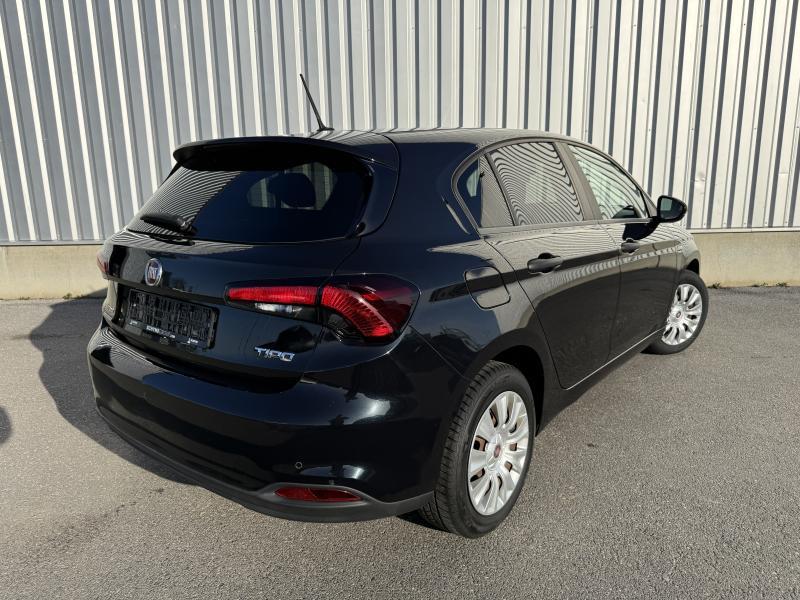 Image de la voiture Fiat Tipo