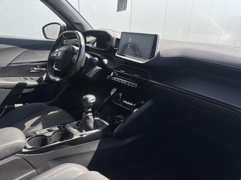 Image de la voiture Peugeot 2008